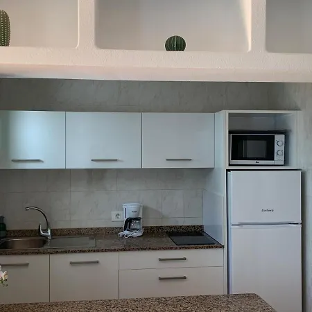 Relax Tinosa * بويرتو ذيل كارمين